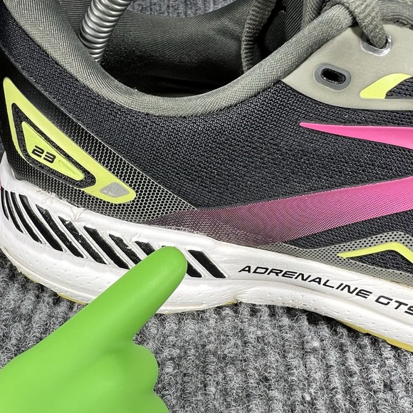 Brooks Adrenaline GTS 23 Women's Size 9.5 Neon Coral Black Shoes‎ 1203811D037 - Picture 8 of 13